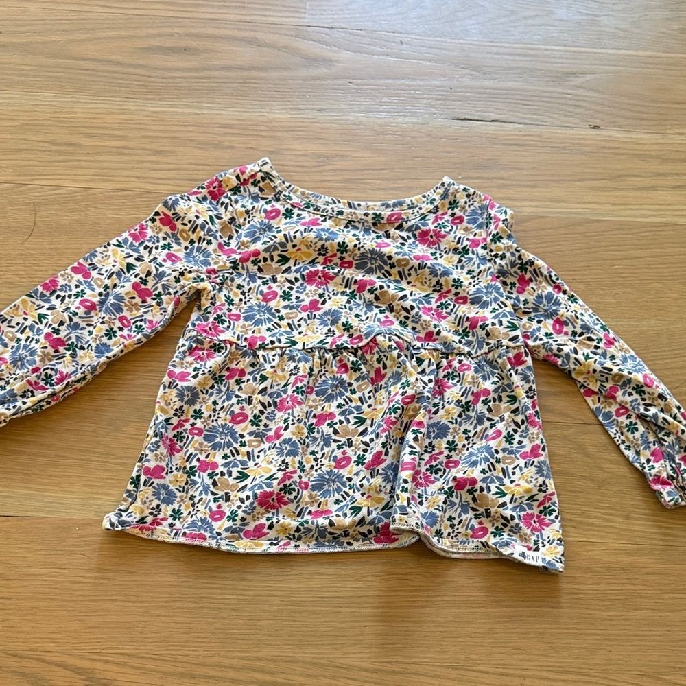 GAP Multicolor Floral Long Sleeve Tee 4T